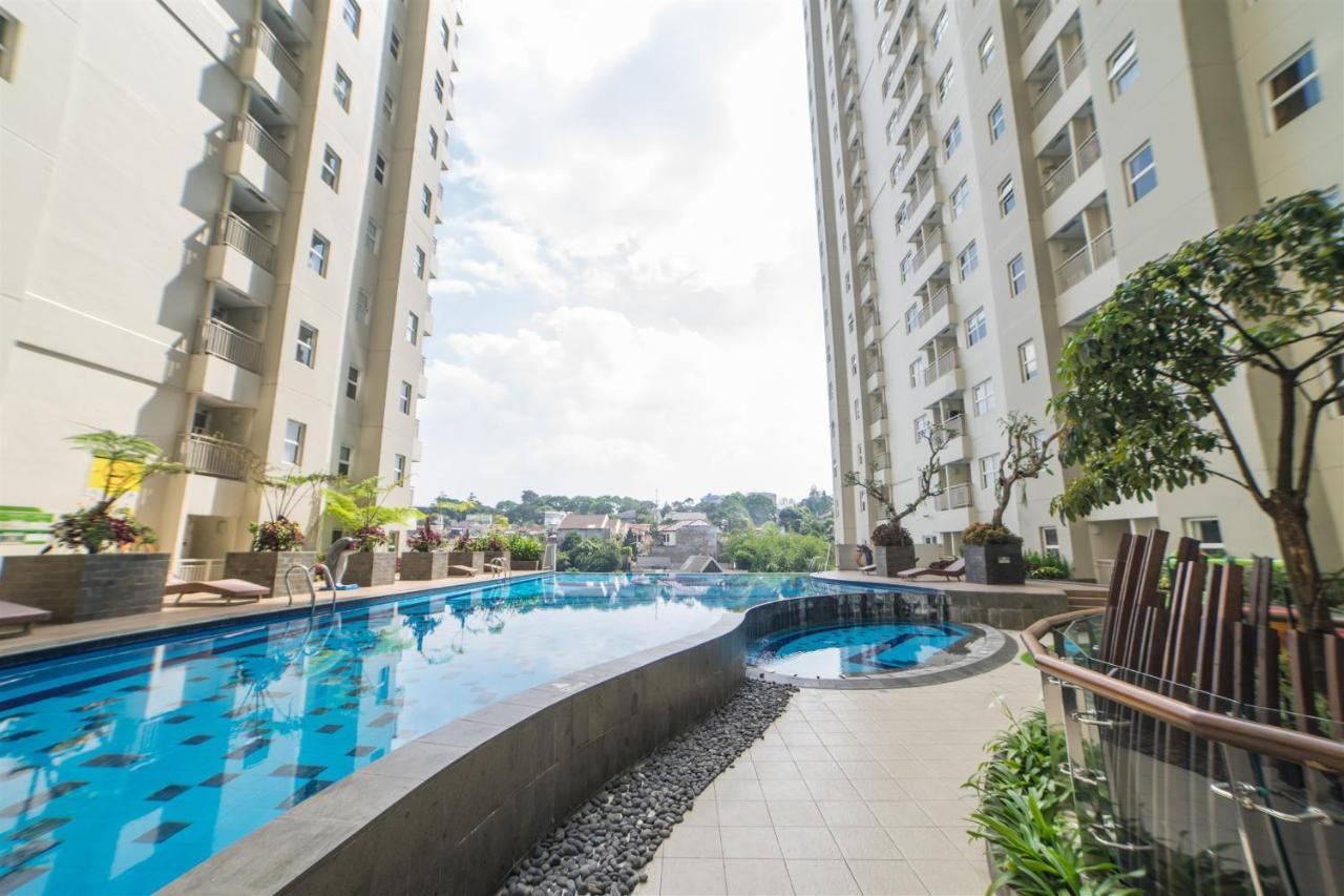 Simply 2br Without Living At Parahyangan By Travelio